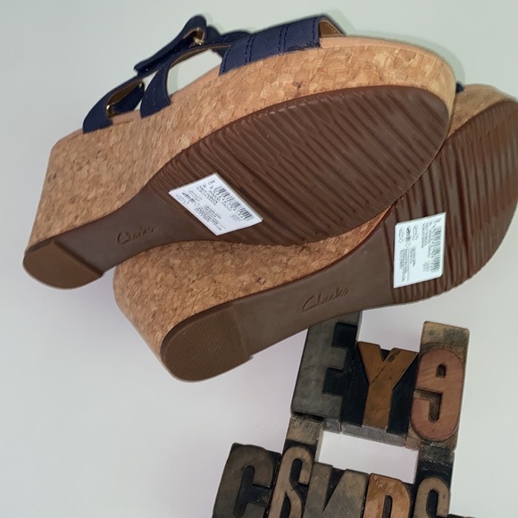 🆕CLARKS COLLECTION Women’s ‘Annadel Orchid’ Cork Platform in Navy Nubuck - Picture 2 of 10